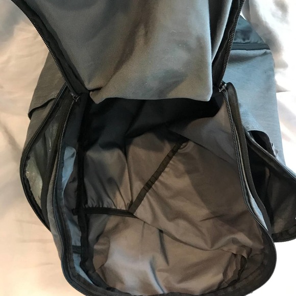 COPY - Nike Hoops Elite Ball Backpack - Picture 4 of 6